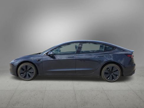 Used 2025 Tesla Model 3 Long Range RWD image 3