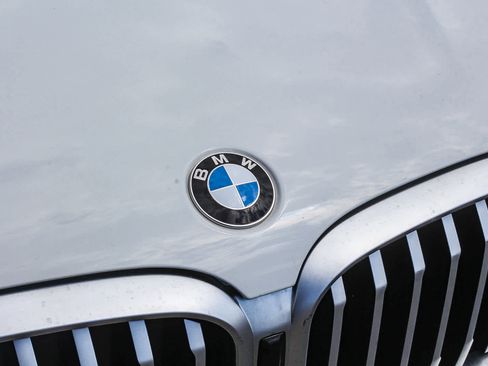 Used 2023 BMW X3 sDrive30i w/ Convenience Package RWD image 11