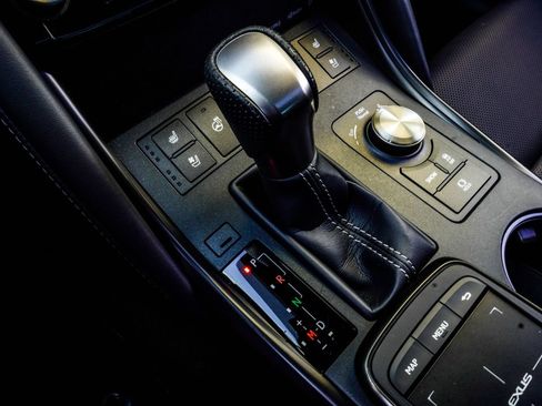 Used 2024 Lexus IS 350 F Sport w/ Navigation Package RWD image 20
