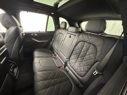Used 2023 BMW X5 xDrive40i image 33