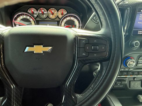 Used 2019 Chevrolet Silverado 1500 LTZ w/ LTZ Plus Package AWD/4WD image 20