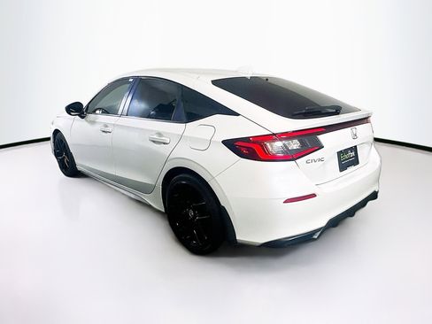 Used 2022 Honda Civic Sport image 5