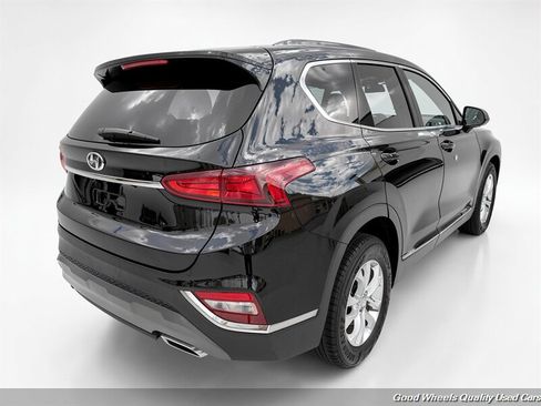 Used 2019 Hyundai Santa Fe SE AWD/4WD image 5