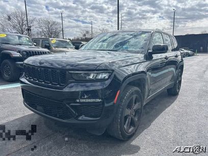 Used 2023 Jeep Grand Cherokee Limited w/ Luxury Tech Group II