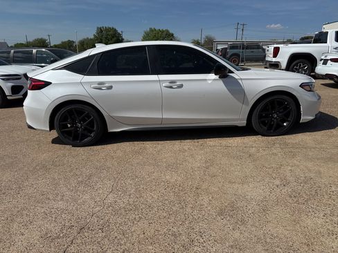 Used 2025 Honda Civic Sport image 8