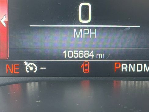 Used 2016 GMC Canyon SLT image 18