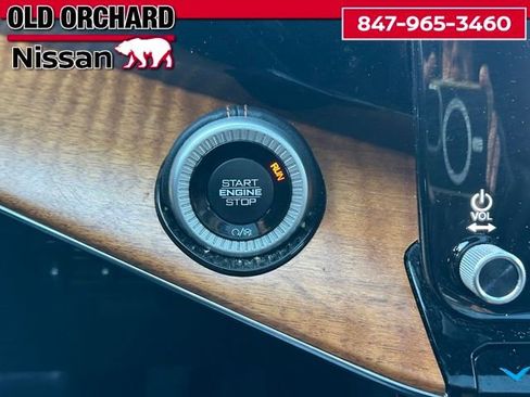 Used 2022 Jeep Grand Wagoneer Series III w/ Rear Seat Video Group 1 image 22