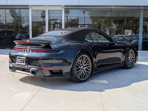 Certified 2022 Porsche 911 Turbo image 9