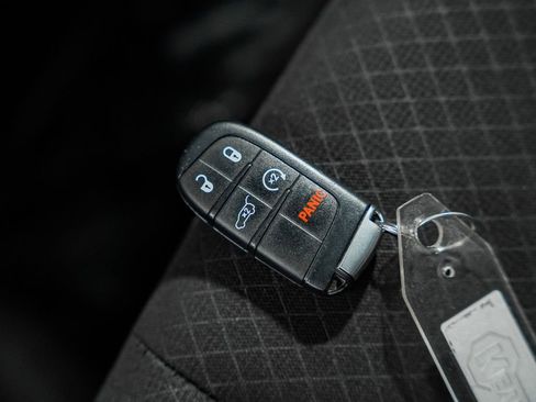 Certified 2021 Jeep Grand Cherokee Freedom Edition image 49