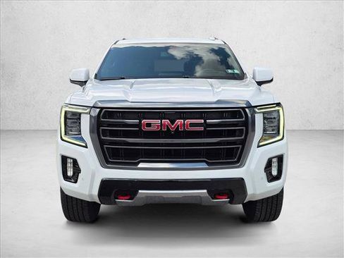Used 2021 GMC Yukon AT4 w/ Rear Media and Nav Package AWD/4WD image 2