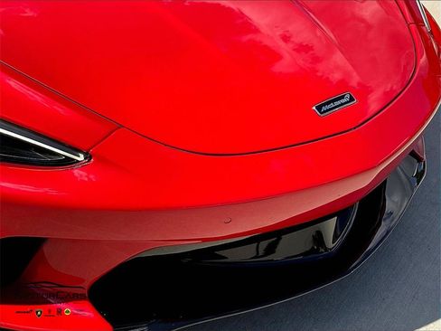 Used 2023 McLaren GT image 21