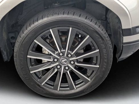 Used 2024 Lexus GX 550 w/ Cold Area Package image 9