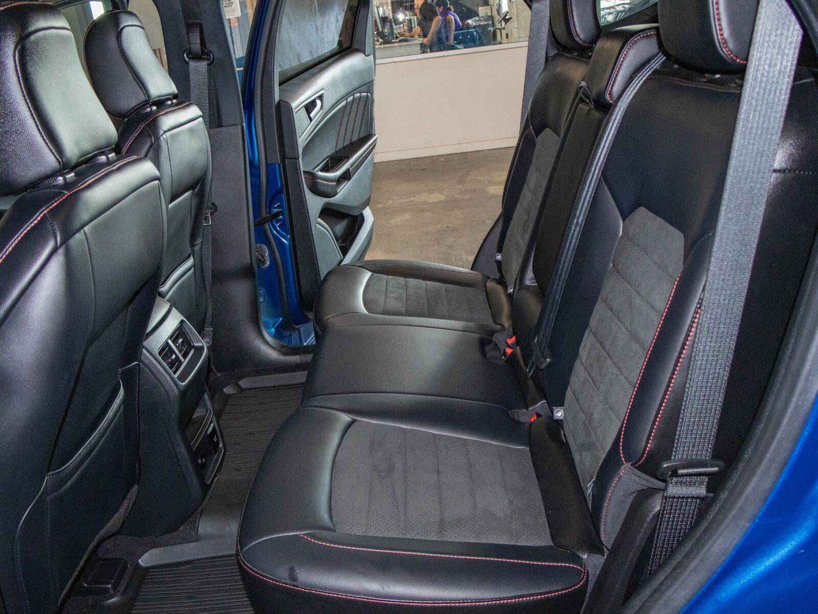 Used 2022 Ford Edge ST-Line AWD/4WD image 14