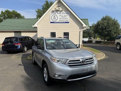 Used 2012 Toyota Highlander SE