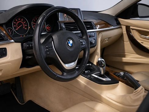 Used 2015 BMW 328i Sedan RWD image 3