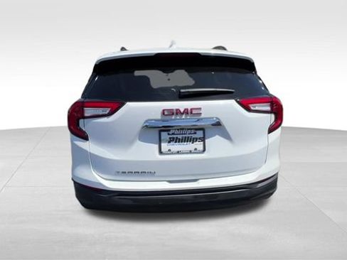 Certified 2023 GMC Terrain SLE w/ Driver Convenience Package FWD image 5