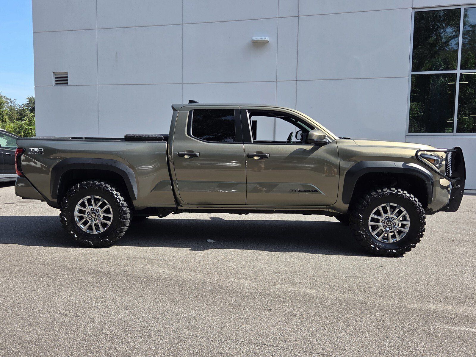 Used 2024 Toyota Tacoma TRD Off-Road AWD/4WD image 6