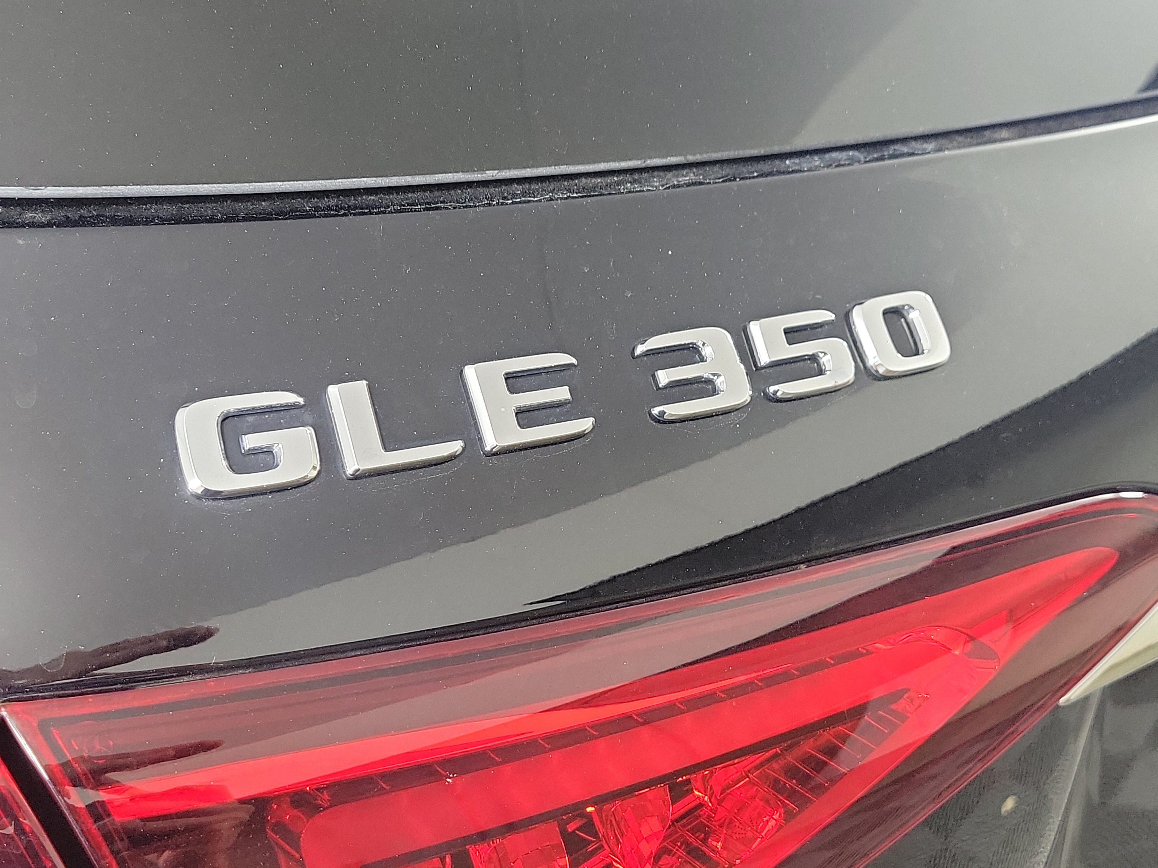 Used 2022 Mercedes-Benz GLE 350 4MATIC image 24