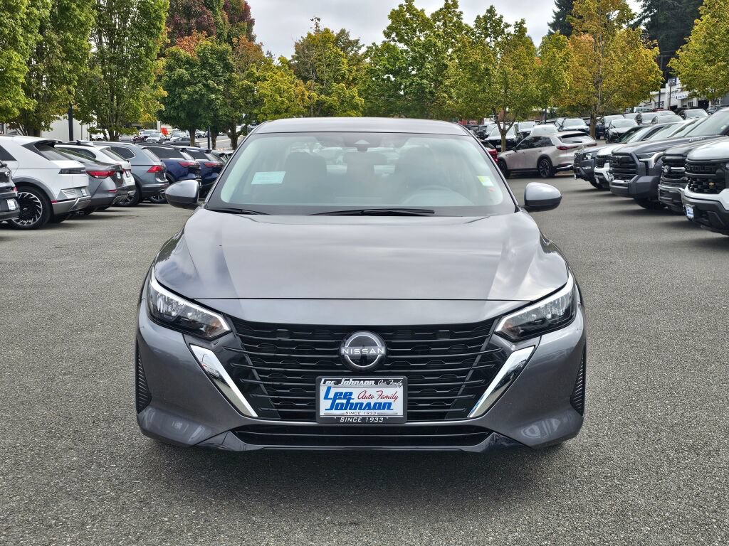 Used 2025 Nissan Sentra S FWD image 38