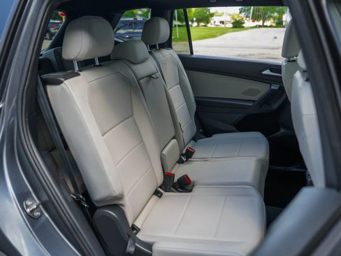 Used 2019 Volkswagen Tiguan S AWD/4WD image 32