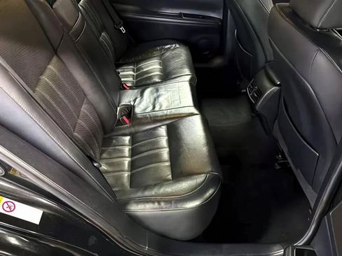 Used 2018 Lexus ES 300h image 12