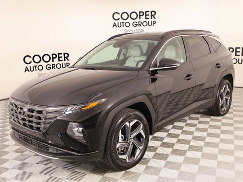 Certified 2024 Hyundai Tucson Limited AWD/4WD image 11
