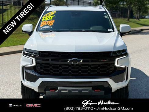 Used 2023 Chevrolet Suburban Z71 w/ Luxury Package AWD/4WD image 10
