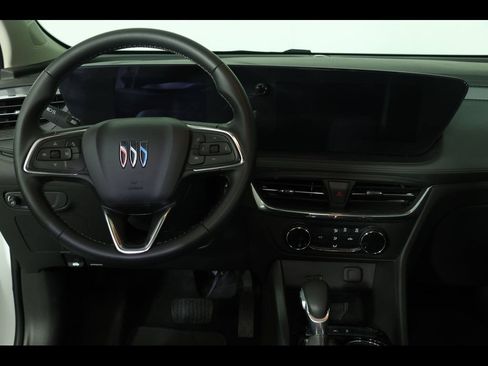 Used 2025 Buick Encore GX Preferred FWD image 13