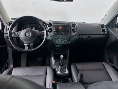 Used 2013 Volkswagen Tiguan SE image 20