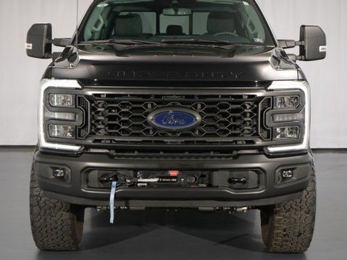 Used 2023 Ford F250 XLT w/ Tremor Off-Road Package AWD/4WD image 5