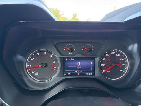 Used 2020 Chevrolet Camaro LT RWD image 11
