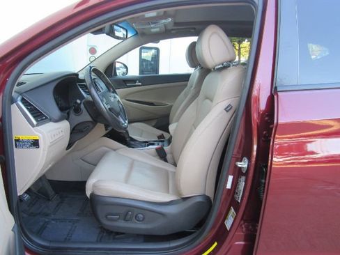 Used 2016 Hyundai Tucson Limited w/ Option Group 03 image 16