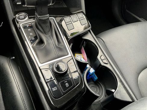 Used 2023 Kia Sportage EX image 30