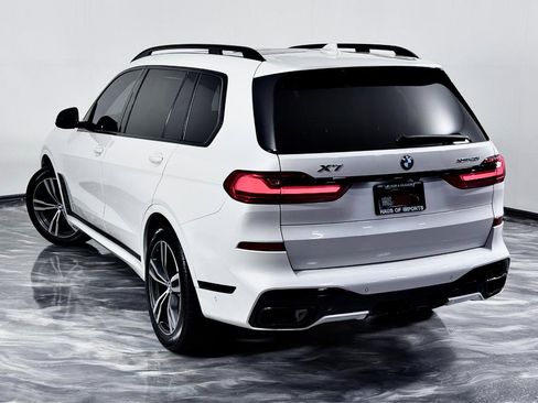Used 2020 BMW X7 xDrive40i w/ M Sport Package AWD/4WD image 12