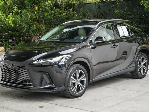 Used 2024 Lexus RX 350 FWD w/ Technology Package image 3