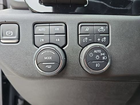 New 2025 Chevrolet Silverado 2500 High Country w/ Technology Package AWD/4WD image 30