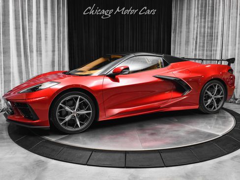 Used 2022 Chevrolet Corvette Stingray Premium Conv w/ Z51 Performance Package image 30