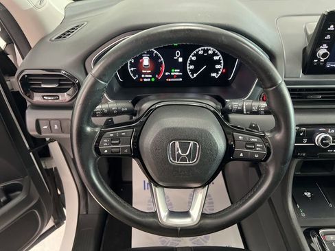 Used 2023 Honda Pilot Touring image 20