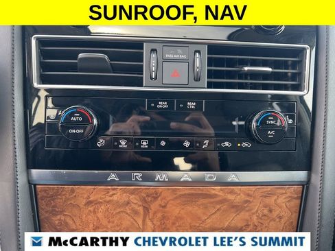 Used 2024 Nissan Armada SL image 8