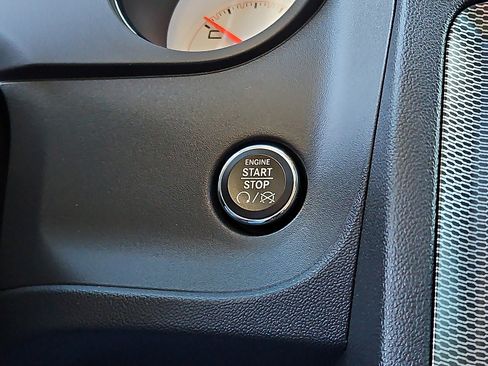 Used 2013 Dodge Challenger R/T w/ Electronics Convenience Group image 23