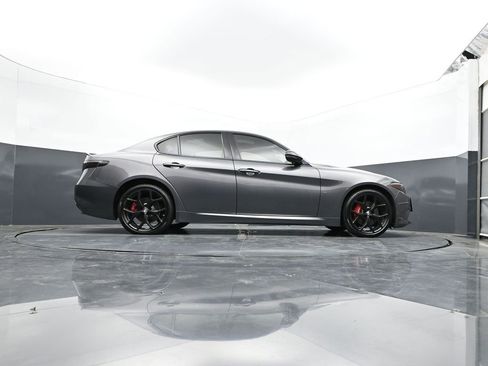 Used 2020 Alfa Romeo Giulia Ti Sport AWD/4WD image 25
