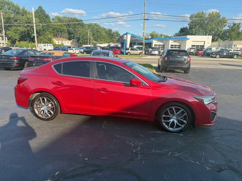 Used 2019 Acura ILX FWD image 7