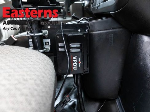 Used 2021 Chevrolet Express 2500 RWD image 21