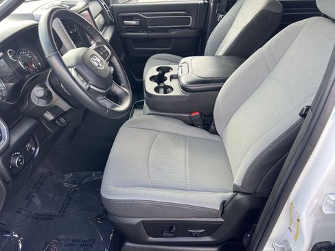 Used 2024 RAM 2500 Big Horn w/ Bed Utility Group image 21