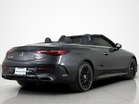 Used 2026 Mercedes-Benz CLE 300 4MATIC Cabriolet image 5
