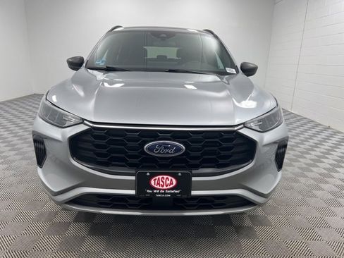 Used 2023 Ford Escape ST-Line w/ Tech Pack #1 image 3