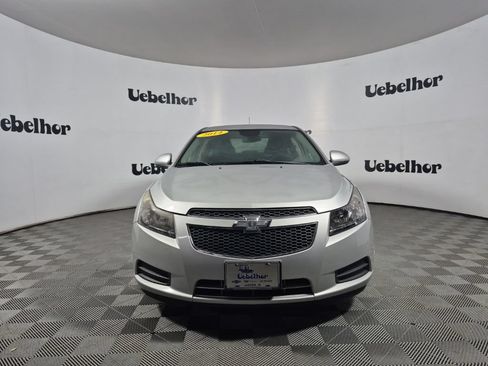 Used 2014 Chevrolet Cruze LT FWD image 2