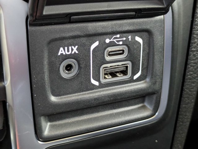 New 2026 Jeep Wrangler Unlimited Sahara AWD/4WD image 22