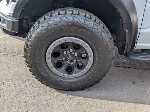 Used 2025 Ford F150 Raptor image 29