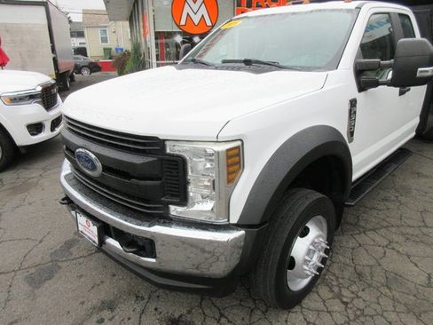 Used 2019 Ford F550 4x4 SuperCab Super Duty image 33